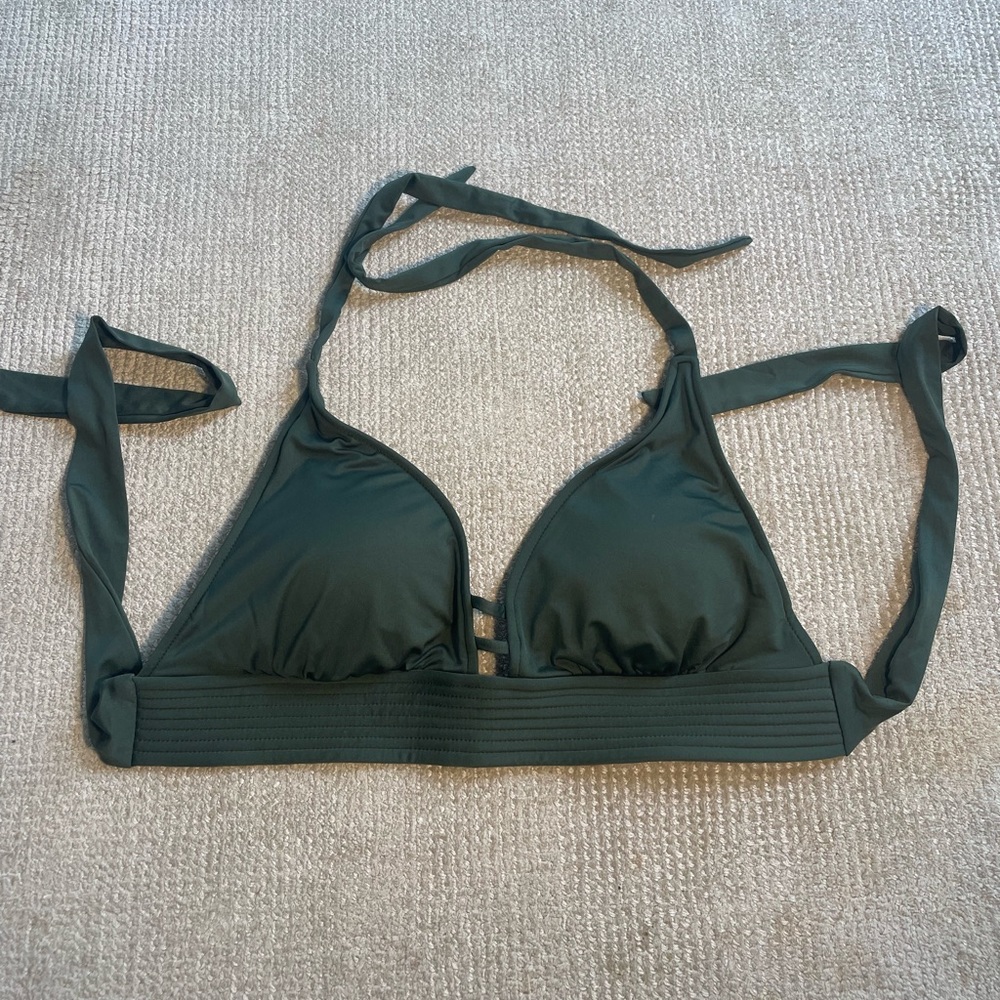 Tie halter bikini top